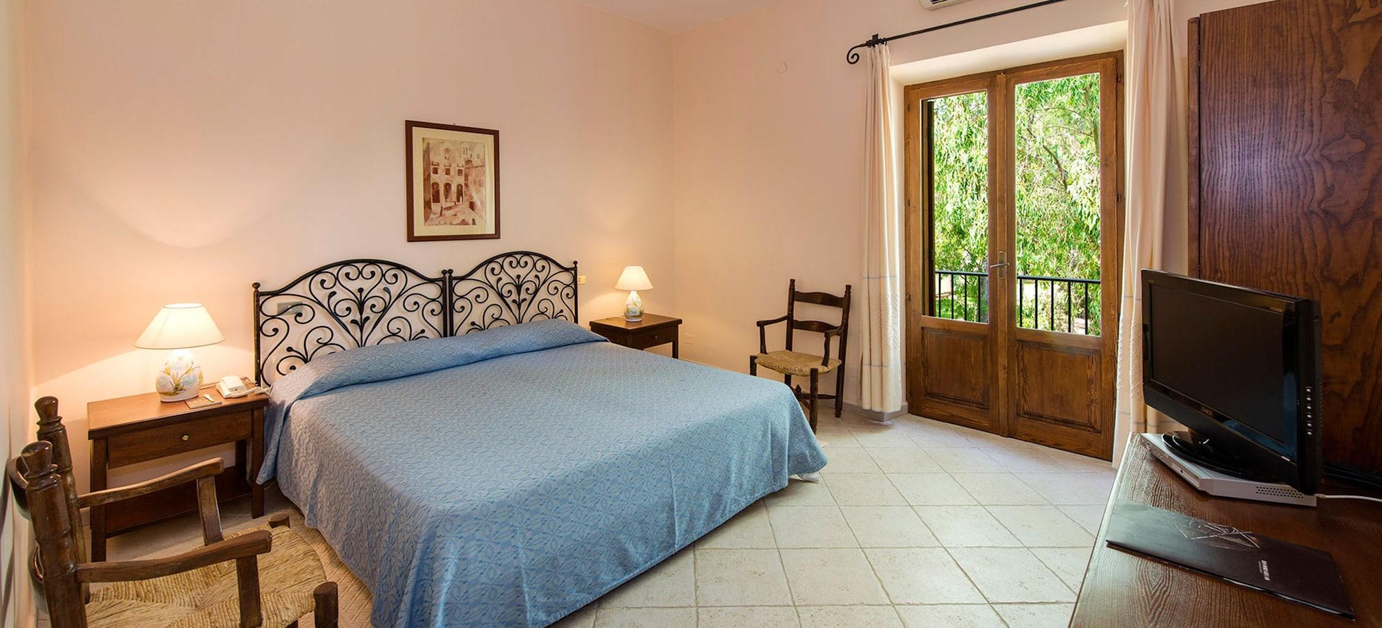 Is Morus Relais Hotel Santa Margherita di Pula Luaran gambar