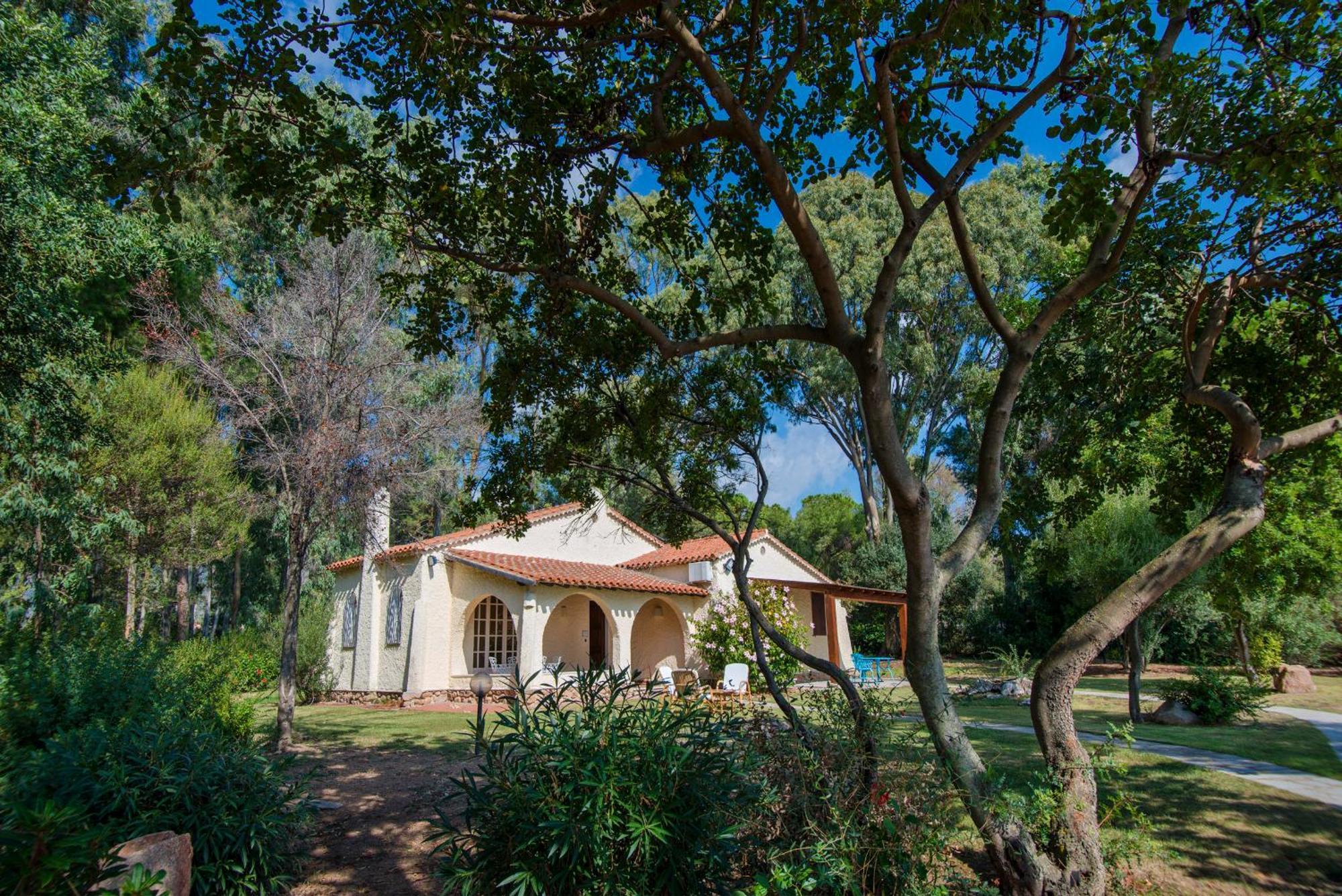 Is Morus Relais Hotel Santa Margherita di Pula Luaran gambar