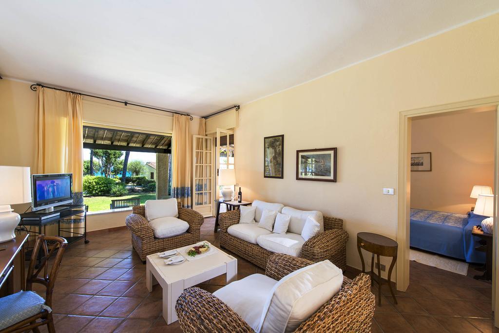 Is Morus Relais Hotel Santa Margherita di Pula Luaran gambar